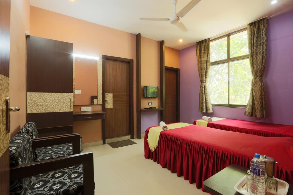 Hotel Parshuram Гувахати Экстерьер фото